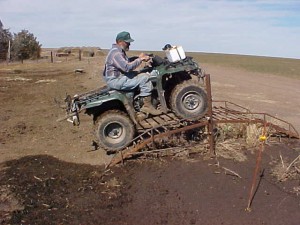 5’ or 6’ wide – Cut your fence and tie to each post. Never have to open a gate for your 4-wheeler. Can put hose or plastic pipe underneath for electric fence.